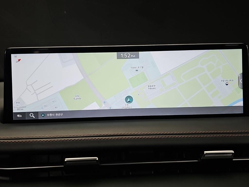 Genesis GV70 - Vista 11