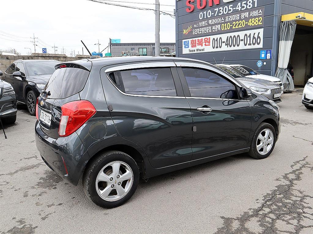 Chevrolet Spark - Vista 4