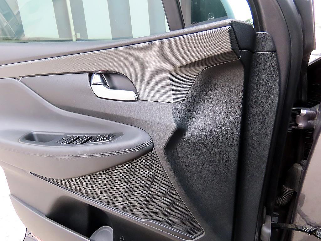 HYUNDAI Santa Fe - Vista 11