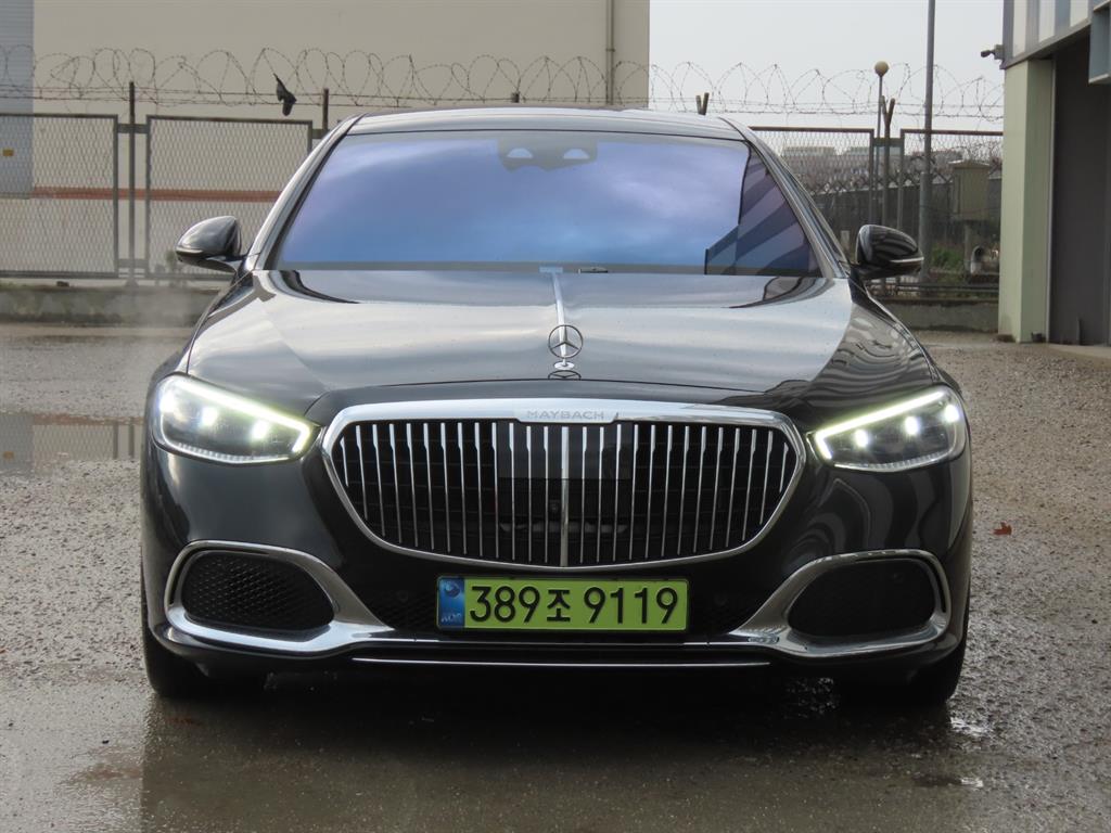 Mercedes Benz S Class - Vista 3