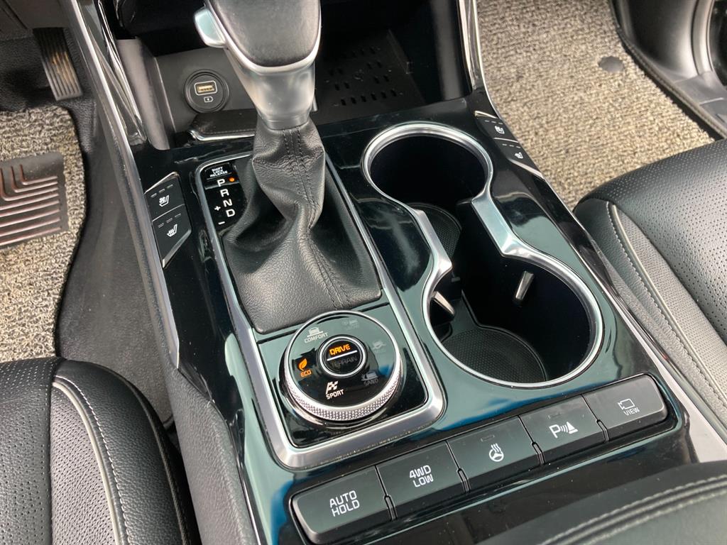 KIA Mohave - Vista 12