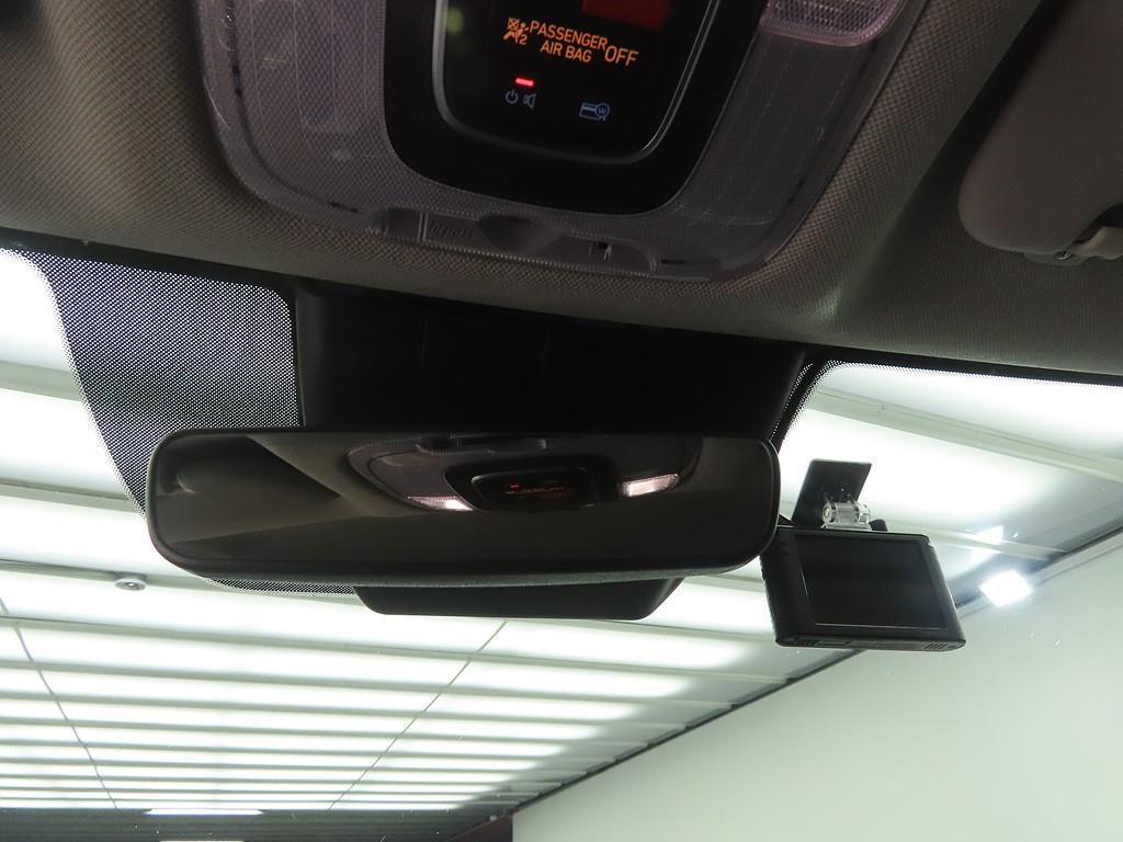 HYUNDAI Avante - Vista 12