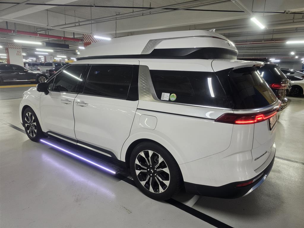 KIA Carnival - Vista 3