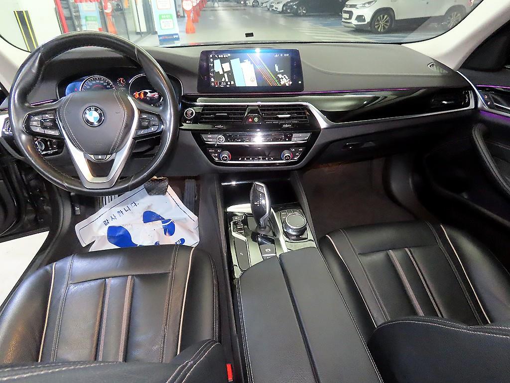 BMW 5 Series - Vista 10