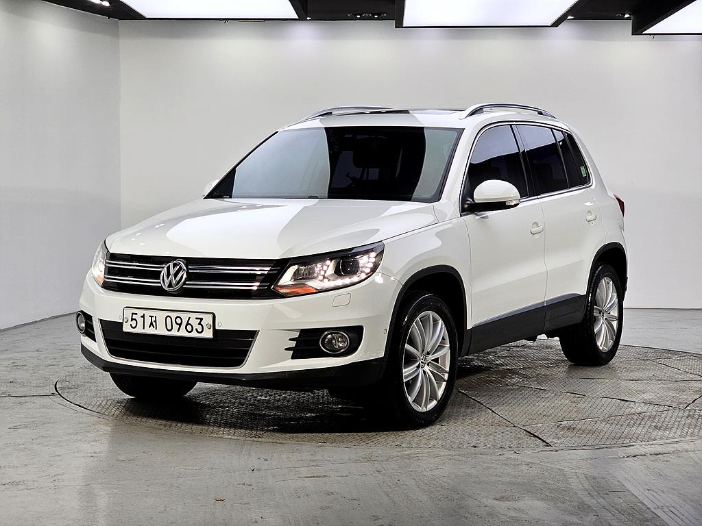 Volkswagen Tiguan 2016 Blanco - Importación desde Corea - HF Imports Iquique - Foto 1