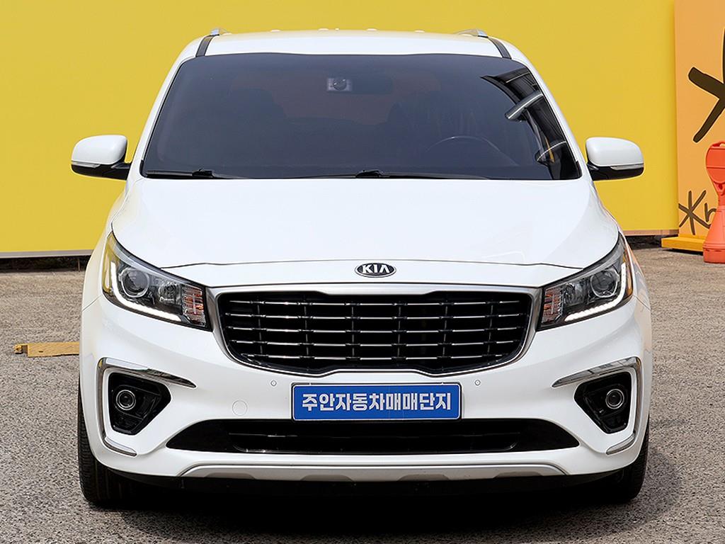 KIA Carnival 2019 Blanco - Importación desde Corea - HF Imports Iquique - Foto 1