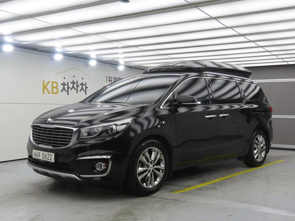 KIA Carnival 2016 Negro - Importación desde Corea - HF Imports Iquique - Foto 1