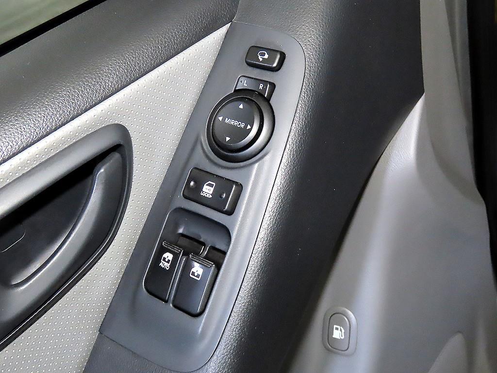 HYUNDAI Starex - Vista 12