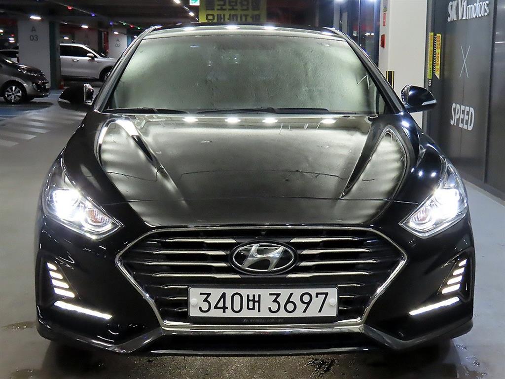 HYUNDAI Sonata - Vista 2