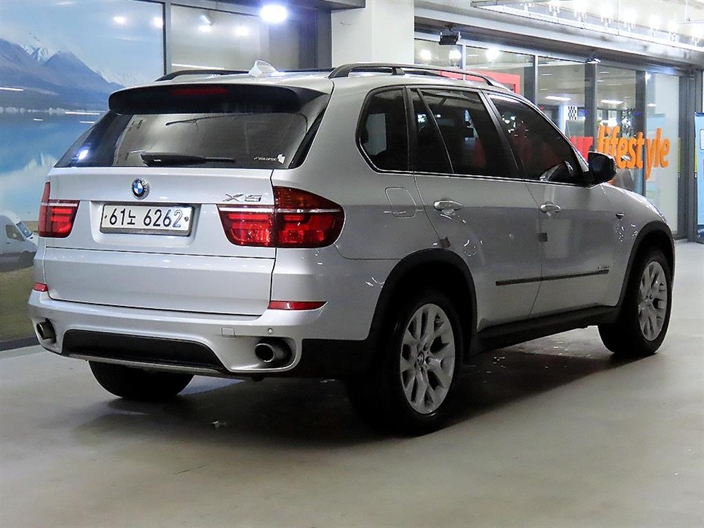 BMW X5 - Vista 4