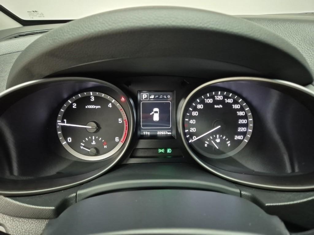 HYUNDAI Santa Fe - Vista 5