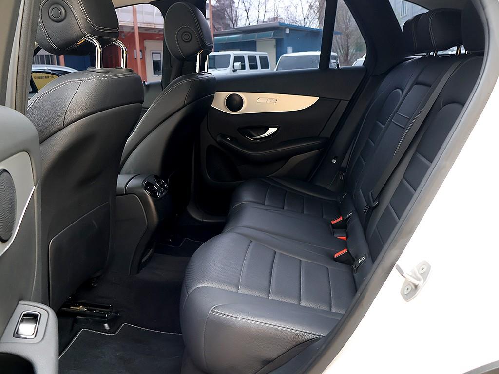 Mercedes Benz GLC Class 2017 Blanco - Importación desde Corea - HF Imports Iquique - Foto 12