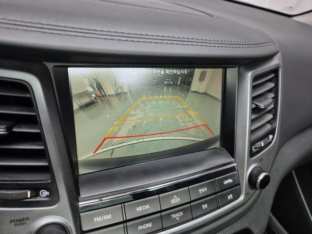 HYUNDAI Tucson - Vista 11