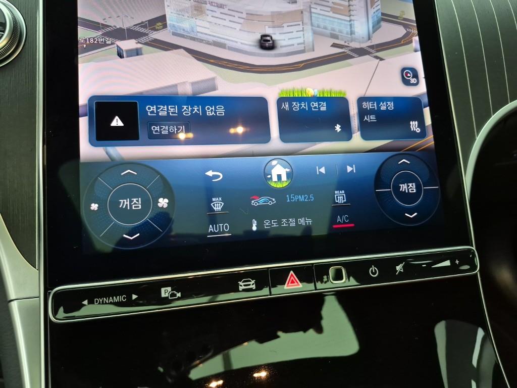 Mercedes Benz GLC Class - Vista 10