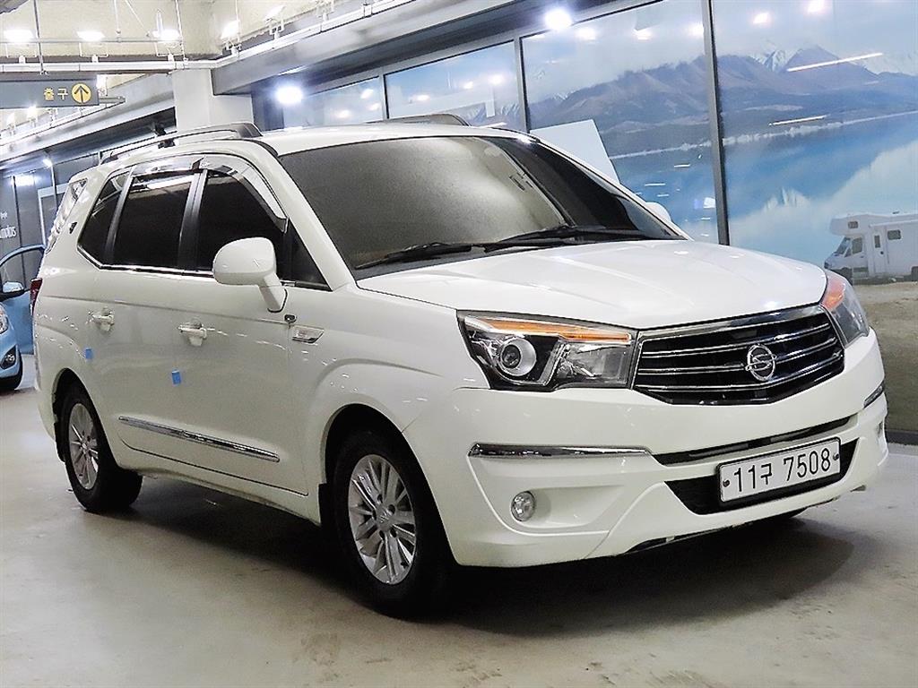 Ssangyong Korando 2015 Blanco - Importación desde Corea - HF Imports Iquique - Foto 1