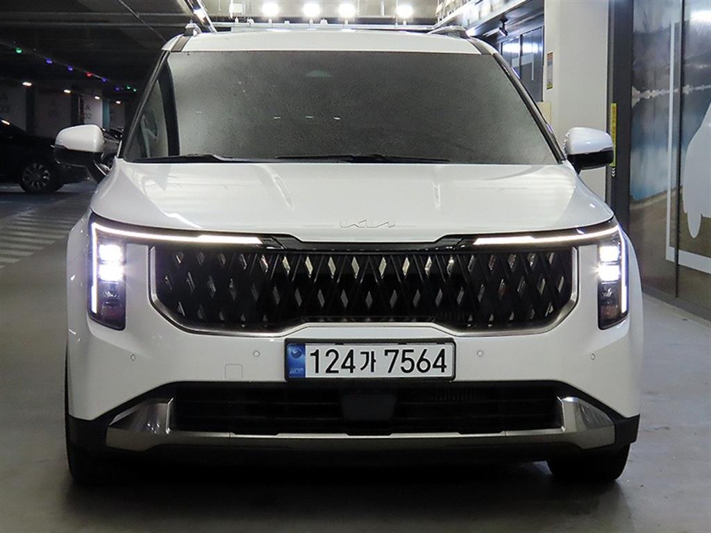 KIA Carnival - Vista 2