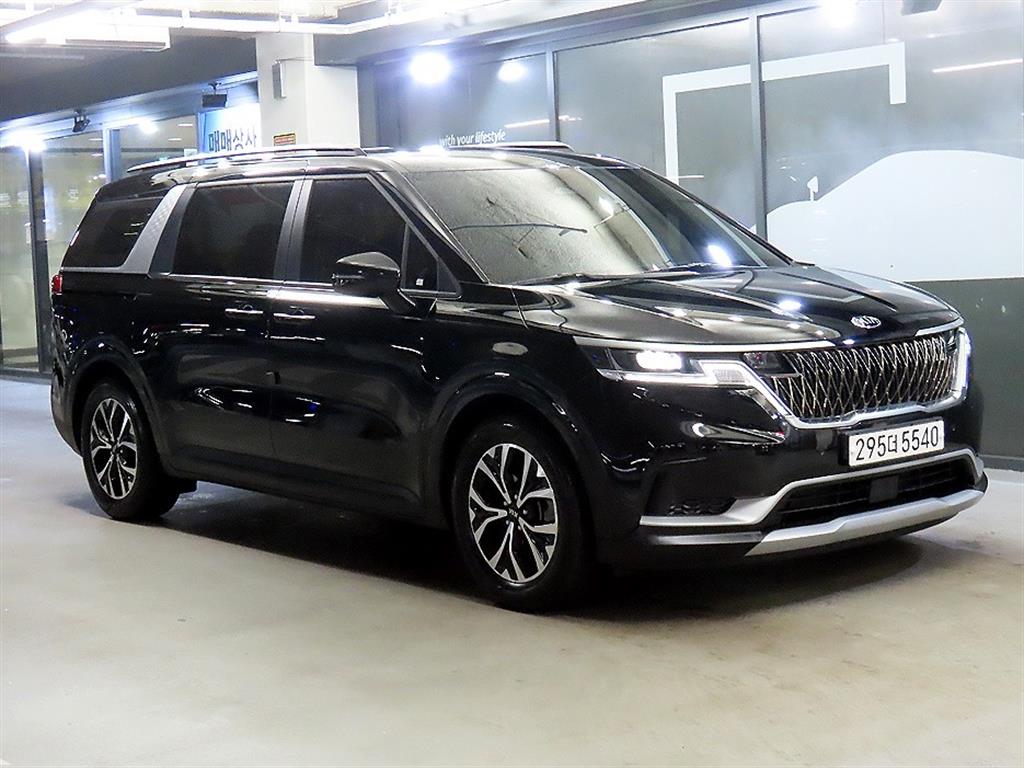 KIA Carnival 2021 Negro - Importación desde Corea - HF Imports Iquique - Foto 1