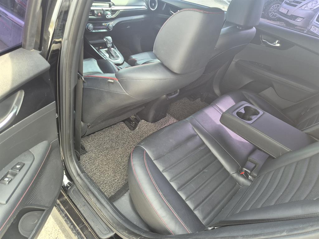 KIA K3 2020 Negro - Importación desde Corea - HF Imports Iquique - Foto 15