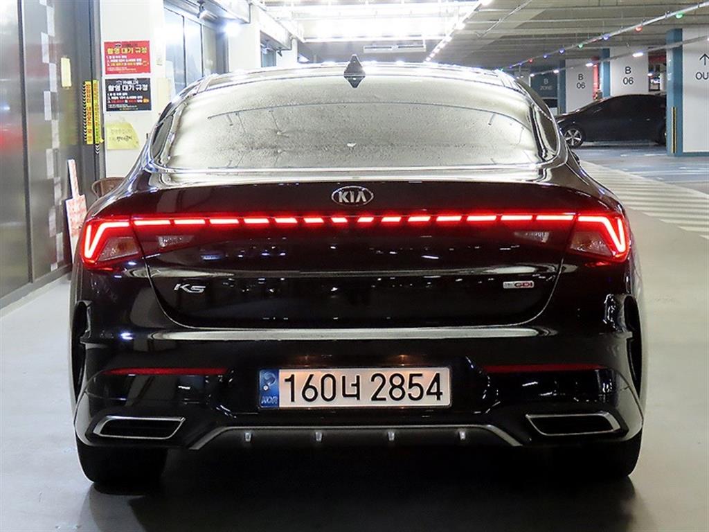 KIA K5 - Vista 5