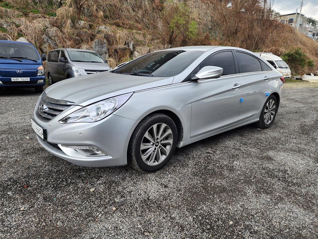 HYUNDAI Sonata 2013 Plateado - Importación desde Corea - HF Imports Iquique - Foto 1
