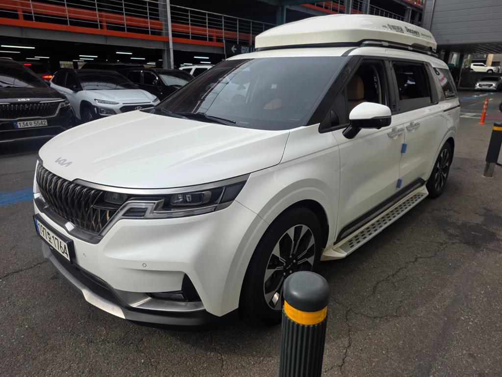 KIA Carnival - Vista 2