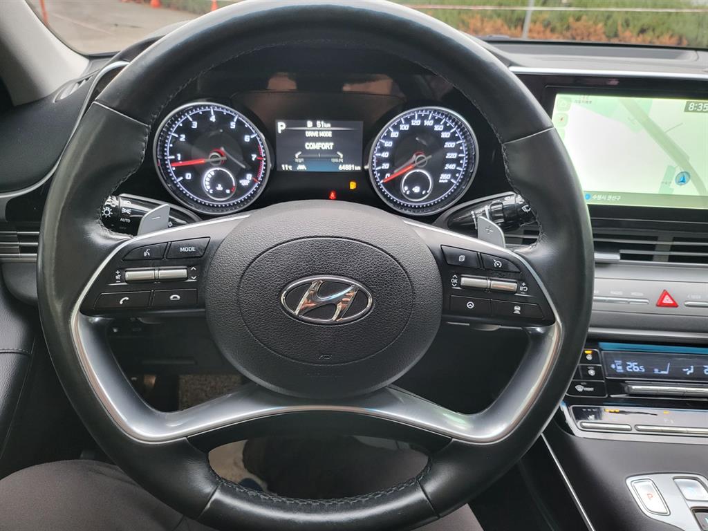 HYUNDAI Grandeur - Vista 8