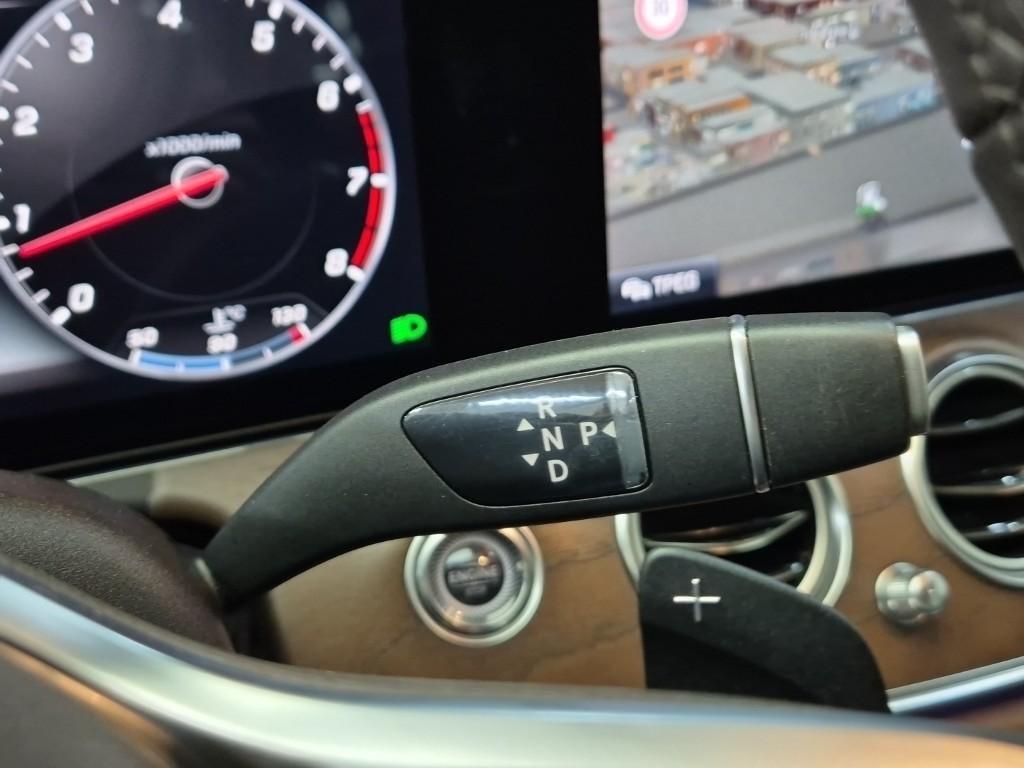 Mercedes Benz E class 2019 Blanco - Importación desde Corea - HF Imports Iquique - Foto 17