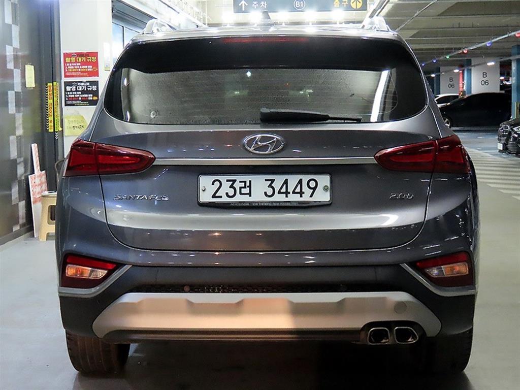 HYUNDAI Santa Fe - Vista 5