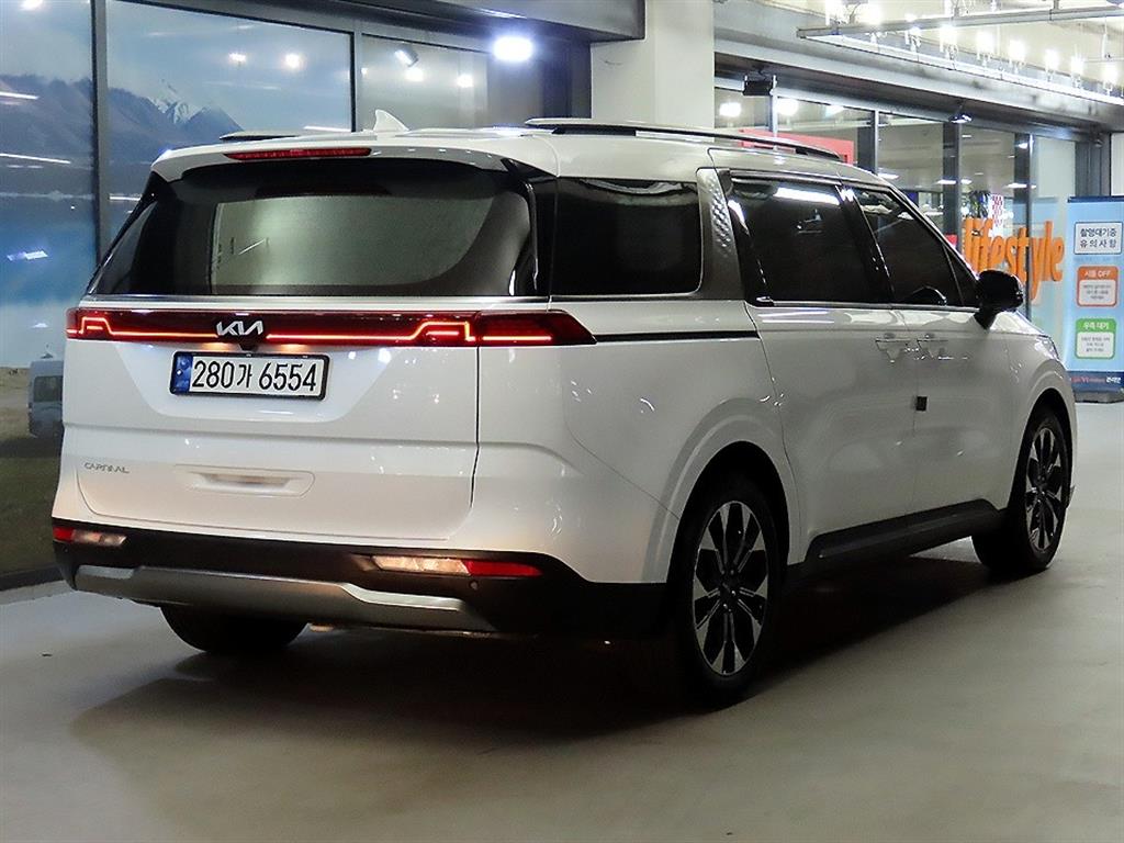 KIA Carnival - Vista 4