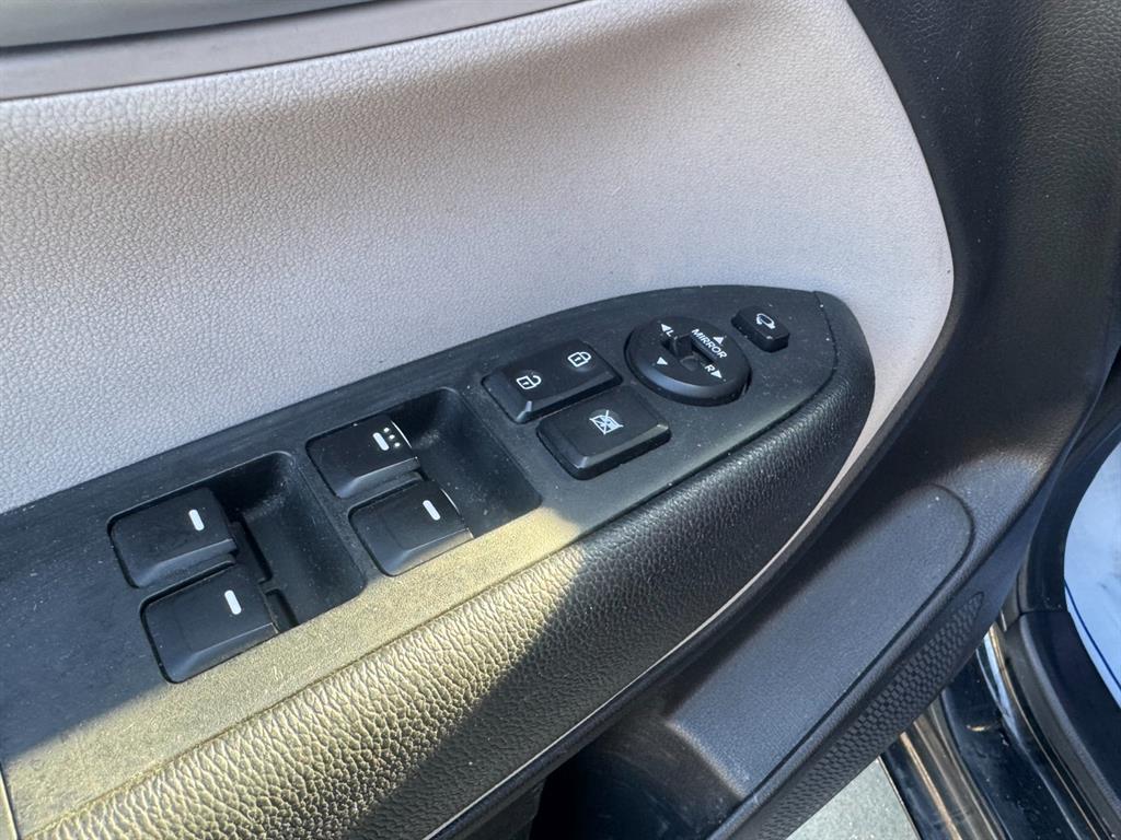 KIA Ray 2016 Negro - Importación desde Corea - HF Imports Iquique - Foto 15