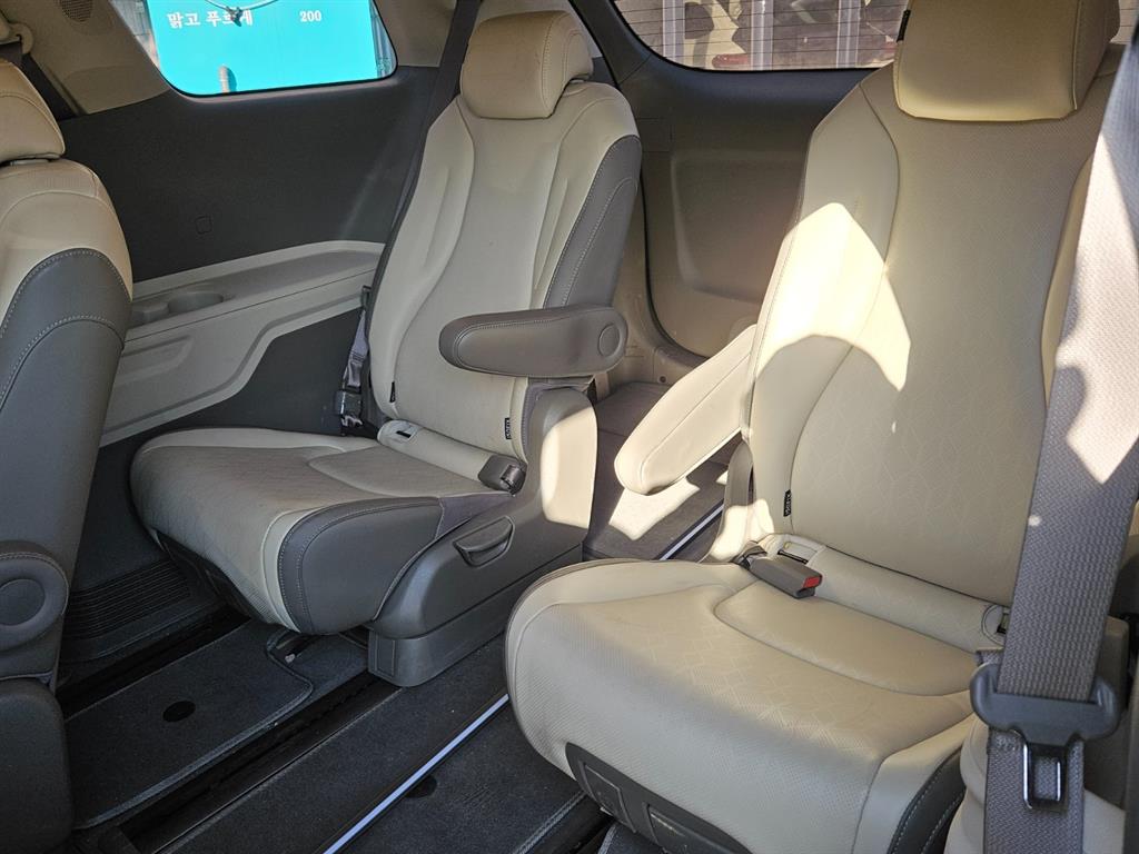 KIA Carnival 2022 Negro - Importación desde Corea - HF Imports Iquique - Foto 17