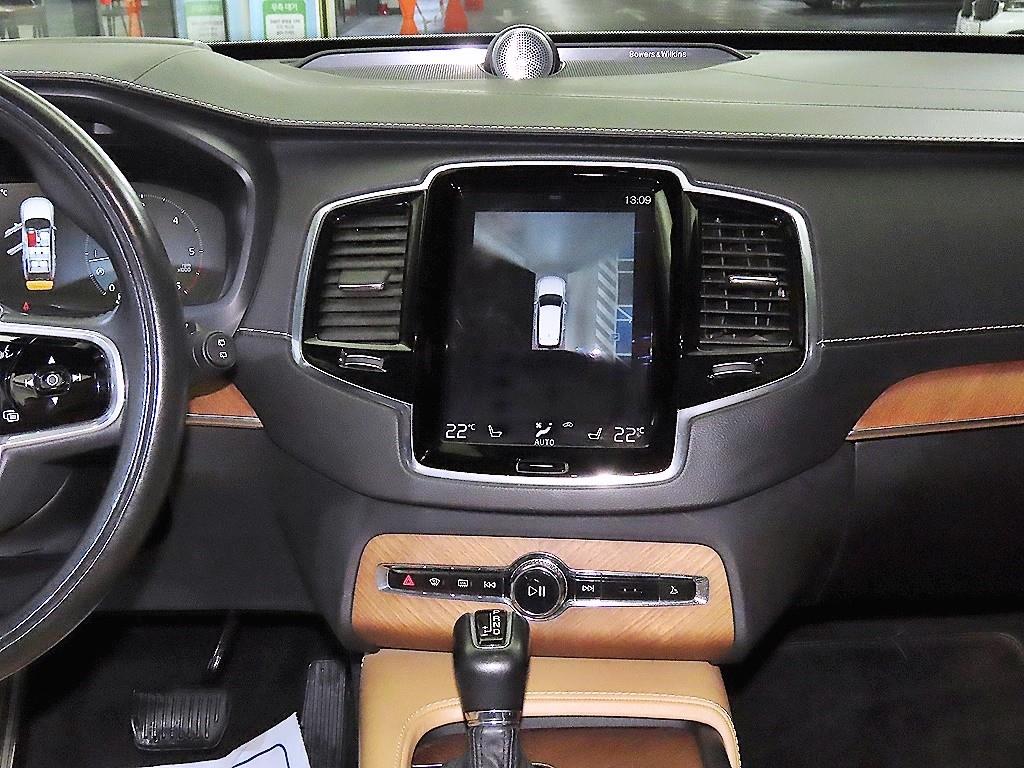 Volvo XC90 - Vista 11