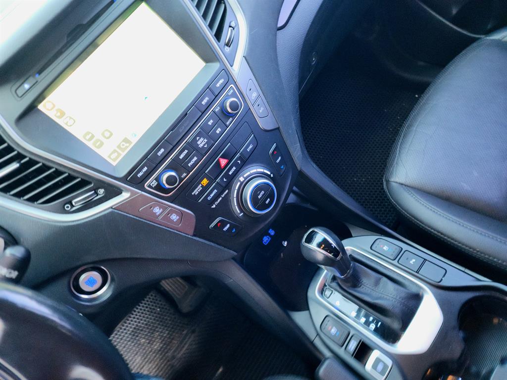 HYUNDAI Santa Fe - Vista 10