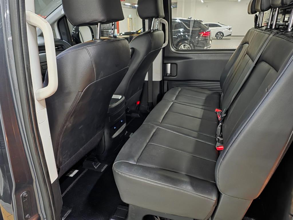 HYUNDAI Staria 2022 Gris - Importación desde Corea - HF Imports Iquique - Foto 15