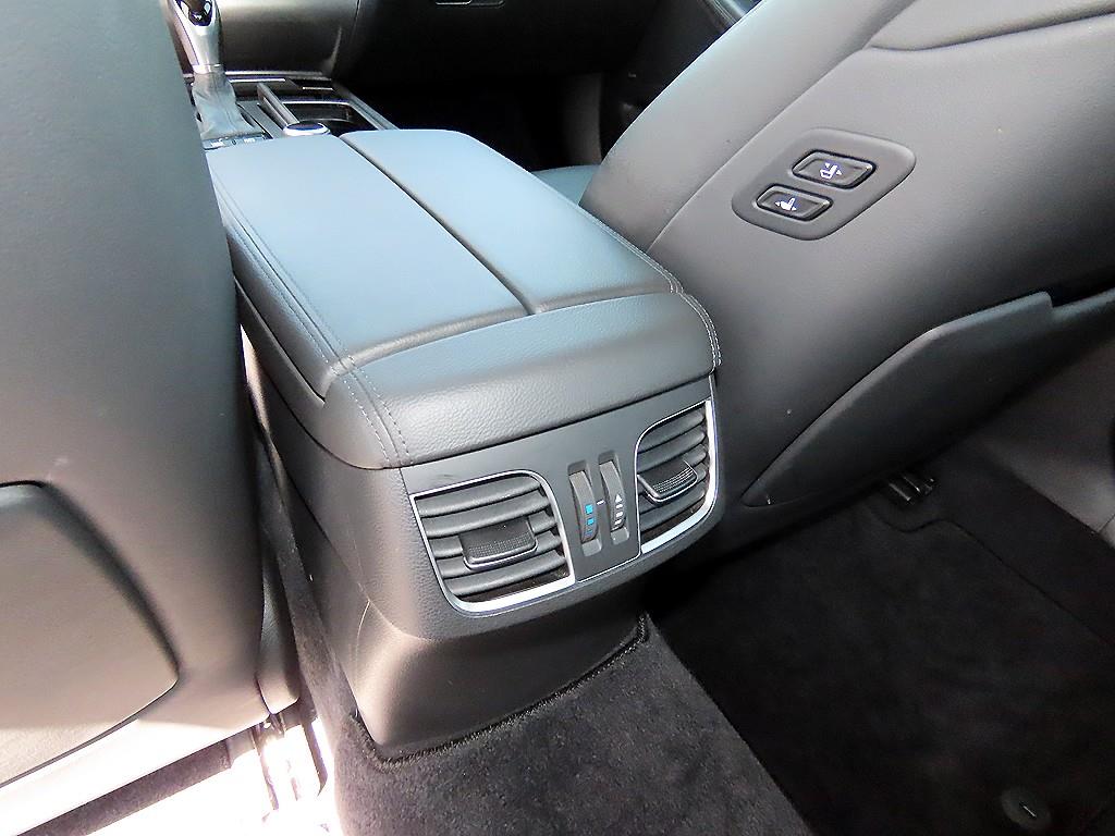 HYUNDAI Genesis 2016 Gris - Importación desde Corea - HF Imports Iquique - Foto 17