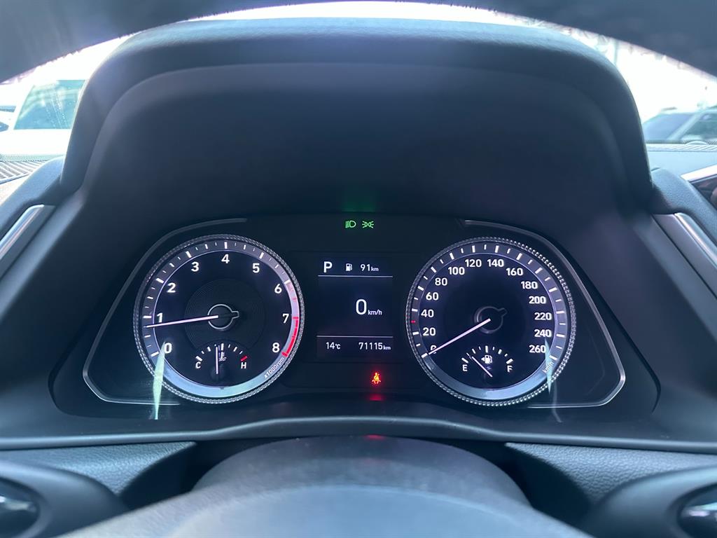 HYUNDAI Sonata - Vista 9