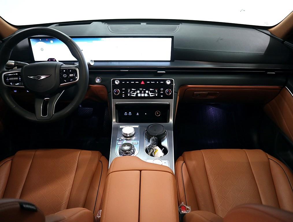 Genesis GV80 - Vista 5