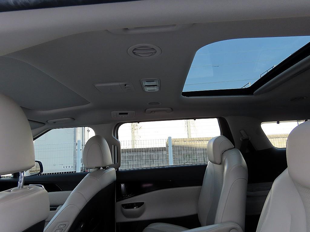 KIA Carnival 2021 Blanco - Importación desde Corea - HF Imports Iquique - Foto 14