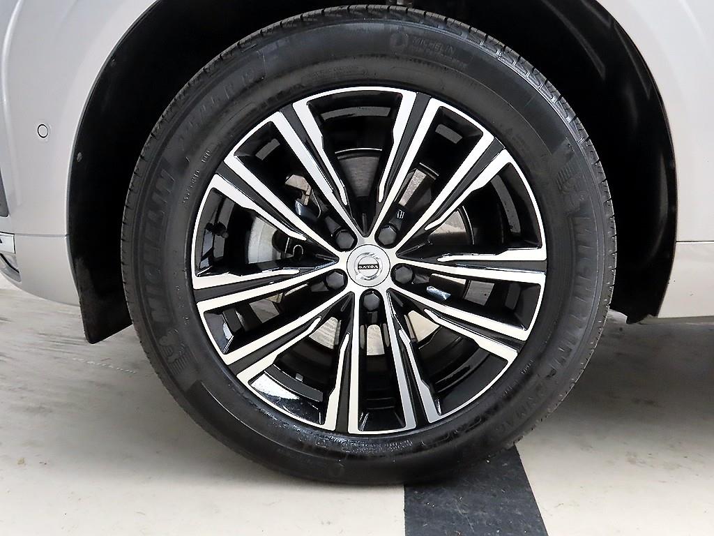 Volvo XC60 2022 Plateado - Importación desde Corea - HF Imports Iquique - Foto 20