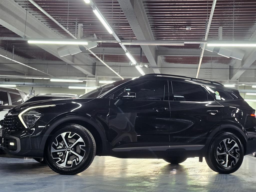 KIA Sportage 2023 Negro - Importación desde Corea - HF Imports Iquique - Foto 1