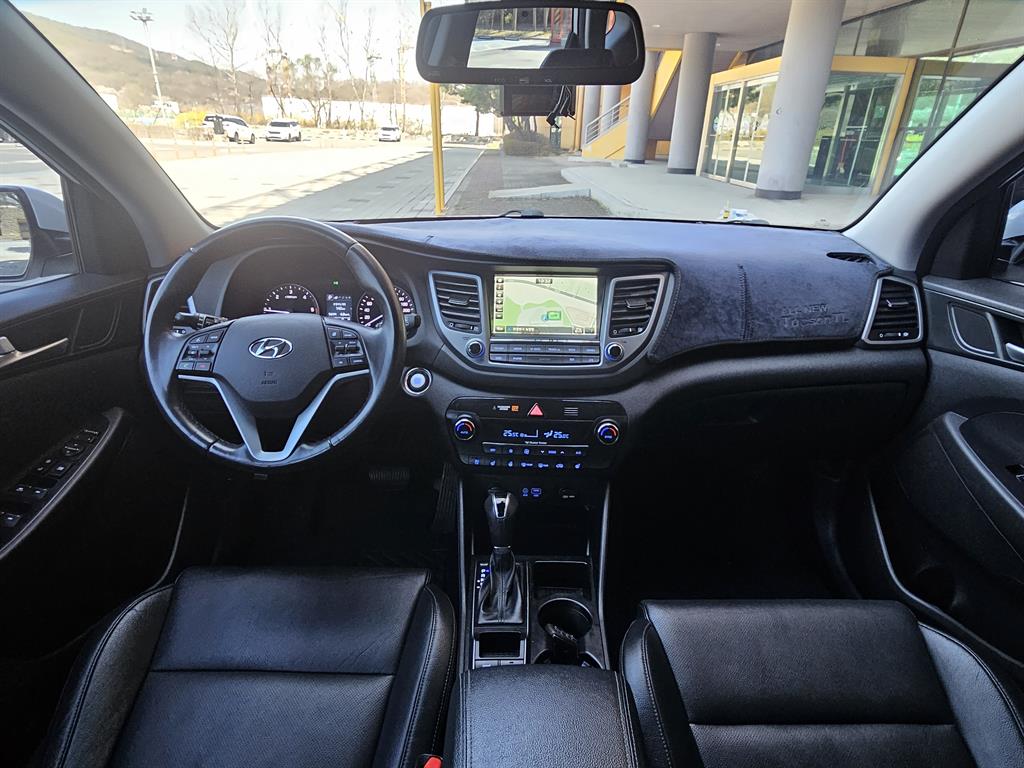 HYUNDAI Tucson - Vista 7