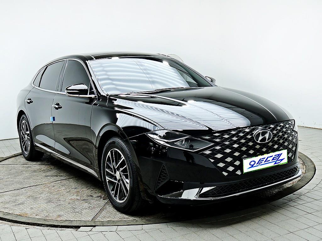 HYUNDAI Grandeur - Vista 3