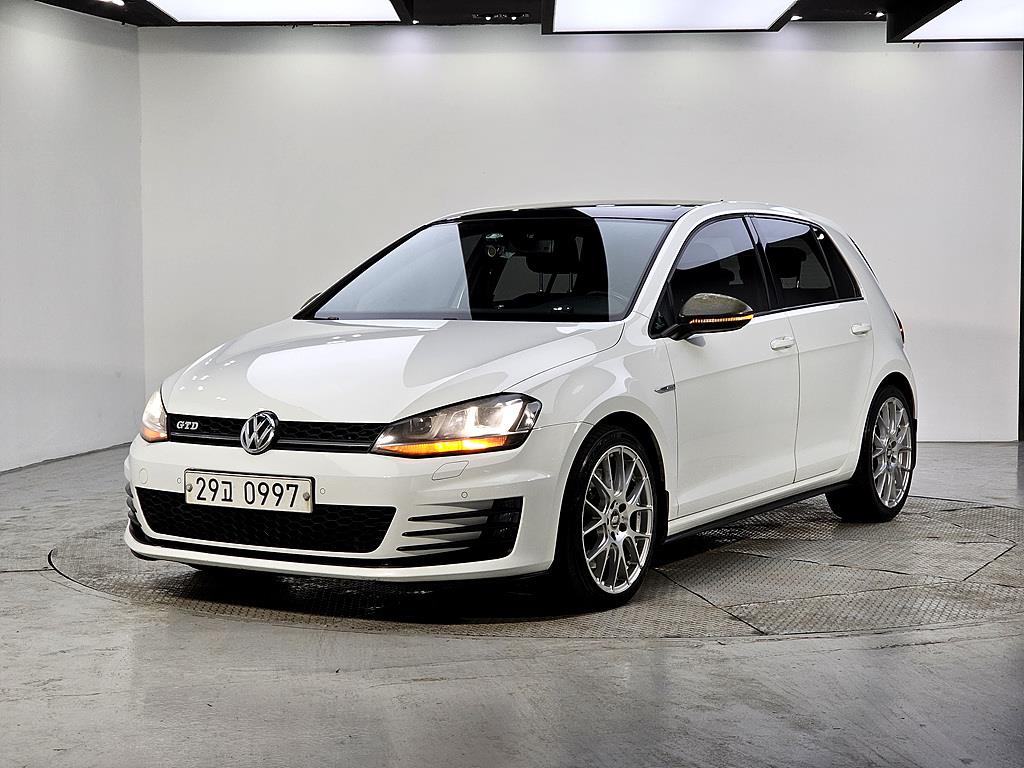 Volkswagen Golf 2016 Blanco - Importación desde Corea - HF Imports Iquique - Foto 1