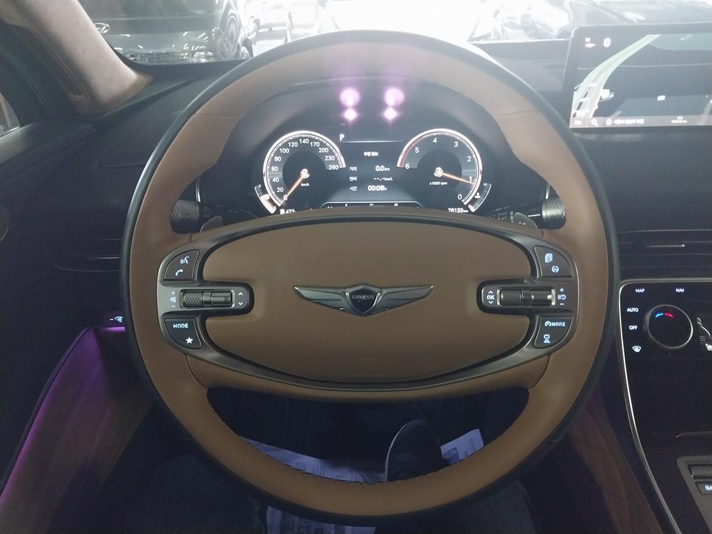 Genesis GV80 - Vista 6