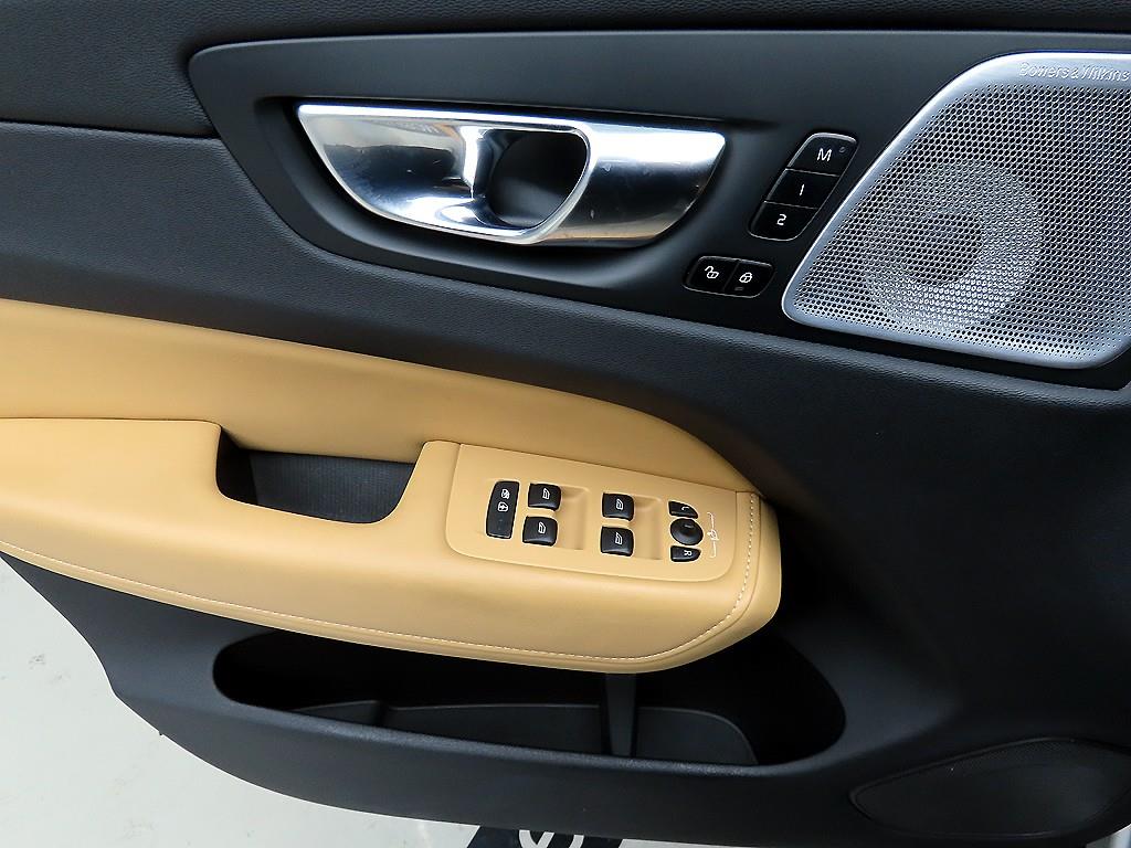 Volvo XC60 - Vista 11