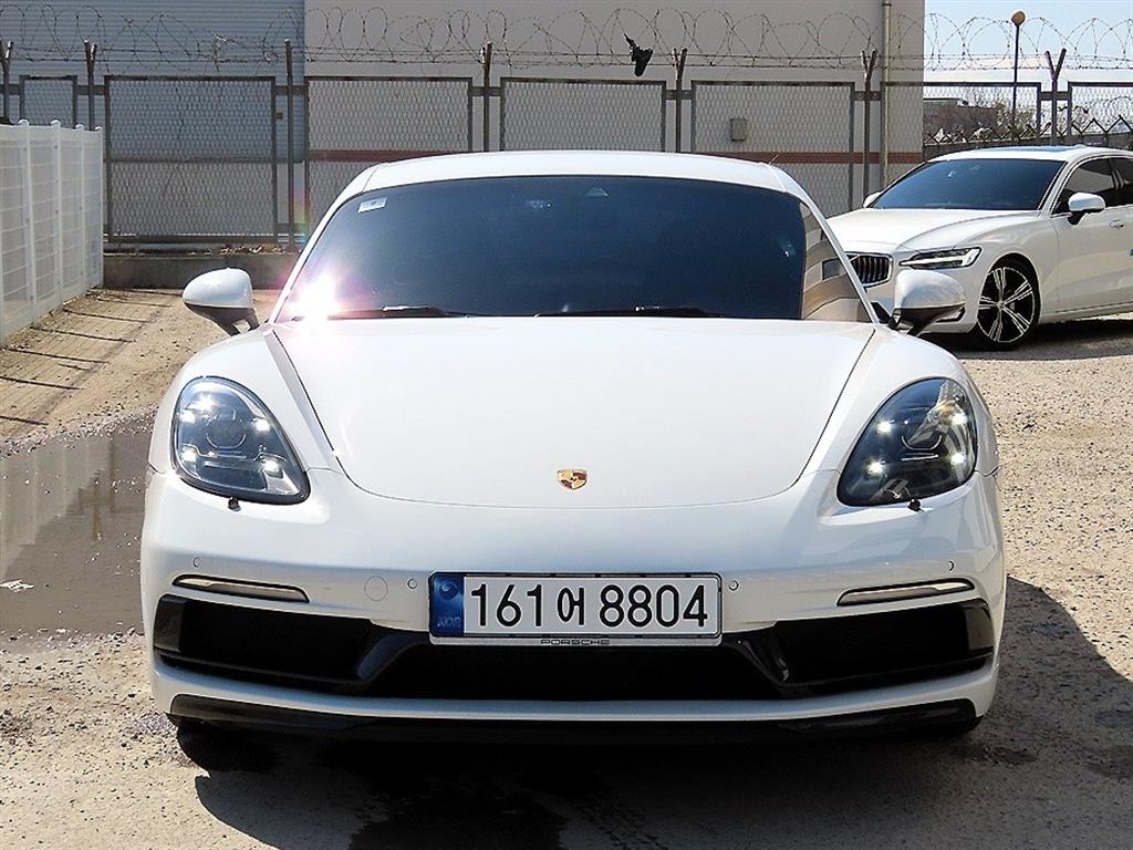 Porsche 718 2020 Blanco - Importación desde Corea - HF Imports Iquique - Foto 1