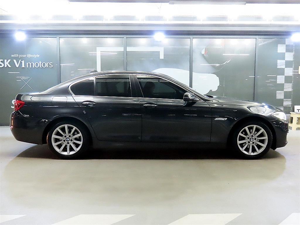 BMW 5 Series - Vista 3