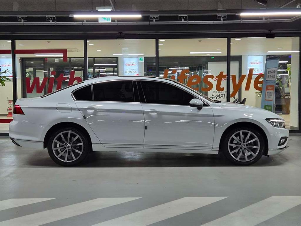 Volkswagen Passat - Vista 3