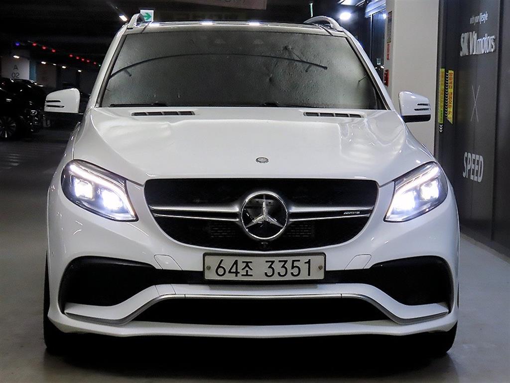Mercedes Benz GLE Class - Vista 2