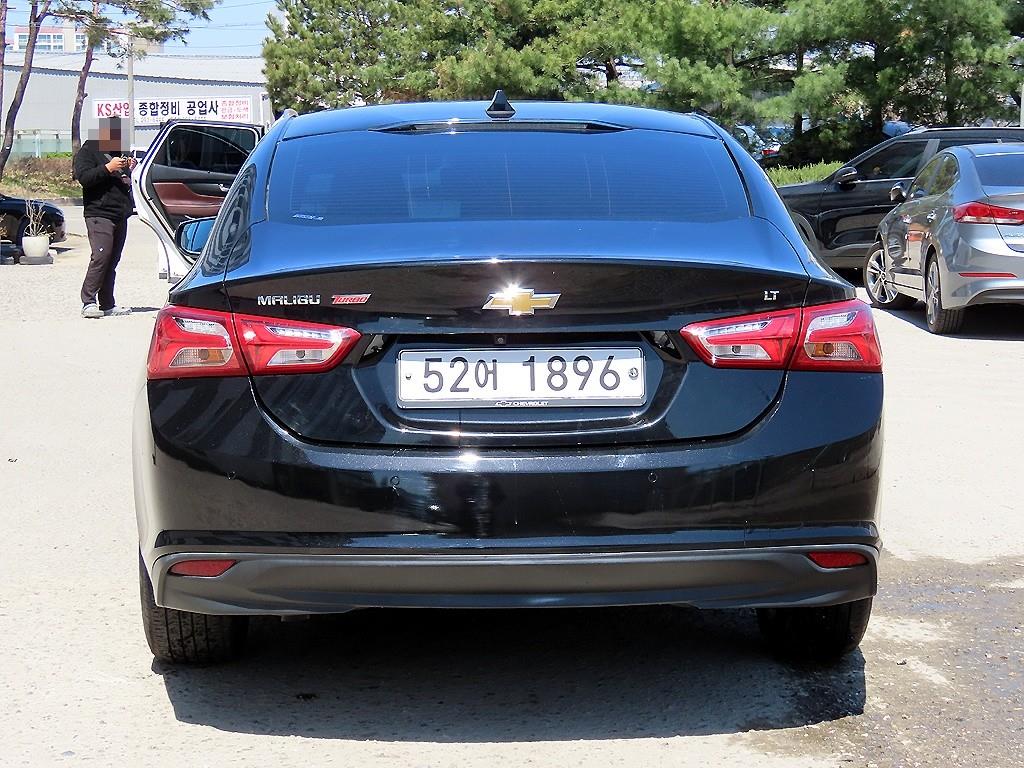 Chevrolet Malibu - Vista 4